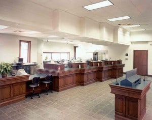 2_Bank_Int.