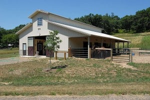 Cooks_Horse_Barn