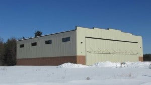 Larry-Lunda-Hanger-1