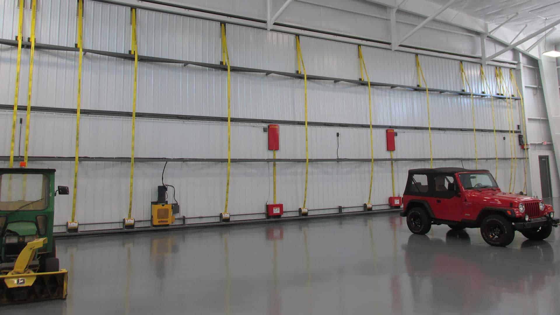 Larry-Lunda-Hanger-2